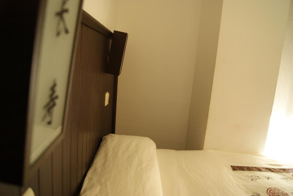 Hostal Dona Isabel Majadahonda Bagian luar foto
